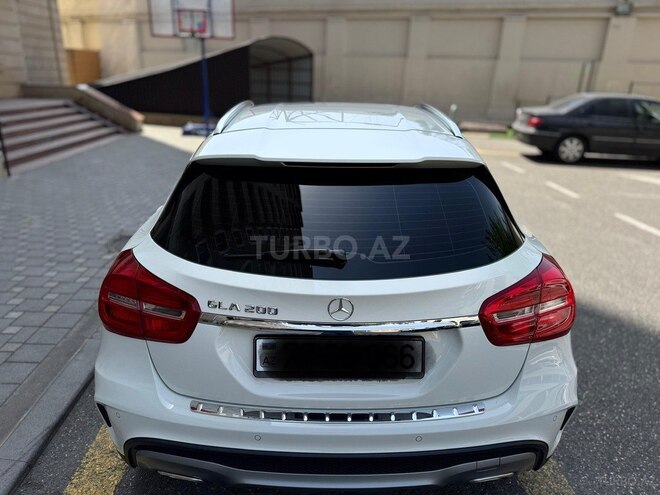 Mercedes GLA 200 2015, 94,000 km - 1.6 l - Bakı