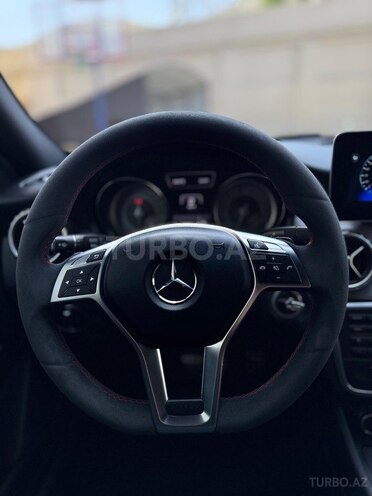 Mercedes GLA 200 2015, 94,000 km - 1.6 l - Bakı