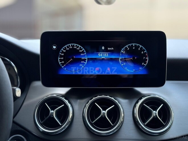 Mercedes GLA 200 2015, 94,000 km - 1.6 l - Bakı