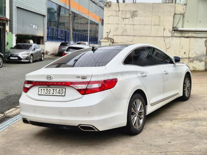 Hyundai Grandeur 2015, 158,000 km - 2.2 л - Bakı