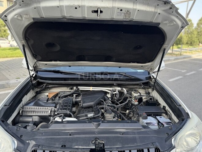 Toyota Land Cruiser Prado 2013, 280,000 km - 2.7 l - Bakı