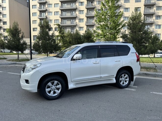 Toyota Land Cruiser Prado 2013, 280,000 km - 2.7 l - Bakı