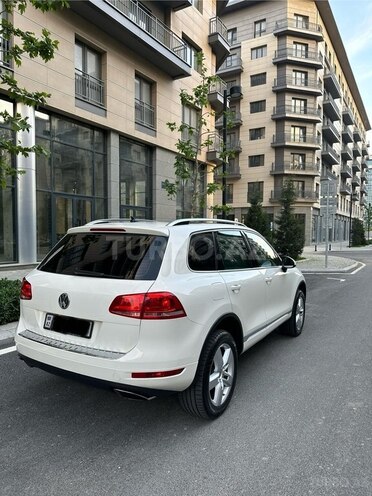 Volkswagen Touareg 2010, 195,000 km - 3.6 l - Bakı