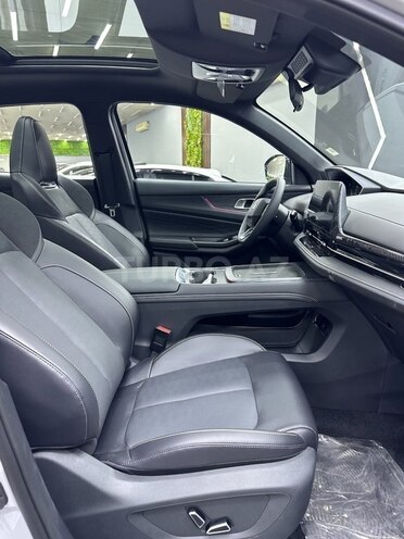 Changan Qiyuan Q05-6