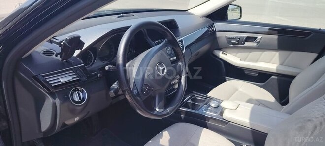 Mercedes E 350 2010, 277,000 km - 3.5 l - Bakı