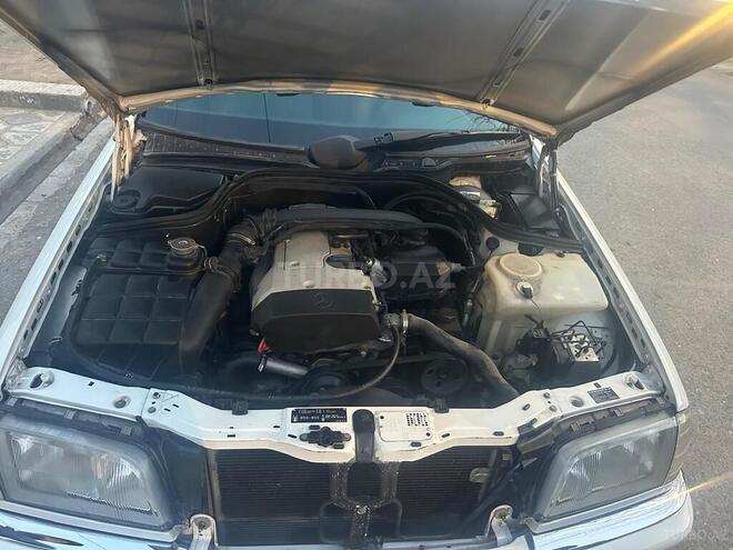 Mercedes C 200 1998, 200,000 km - 2.0 л - Gəncə