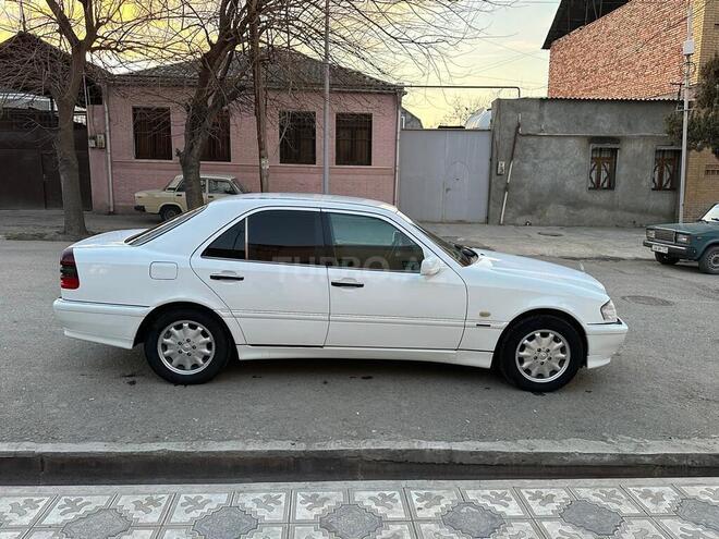 Mercedes C 200 1998, 200,000 km - 2.0 л - Gəncə