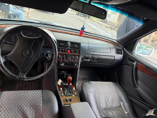 Mercedes C 200 1998, 200,000 km - 2.0 л - Gəncə