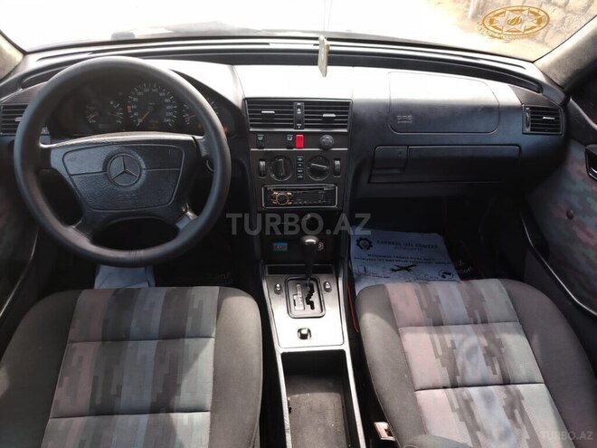 Mercedes C 220 1994, 300,000 km - 2.2 l - Sumqayıt