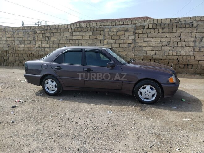 Mercedes C 220 1994, 300,000 km - 2.2 l - Sumqayıt