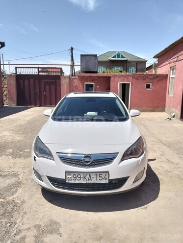Opel Astra 2011, 152,000 km - 1.6 l - Bakı