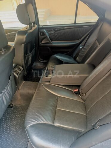 Mercedes E 240 1998, 485,000 km - 2.4 l - Bakı