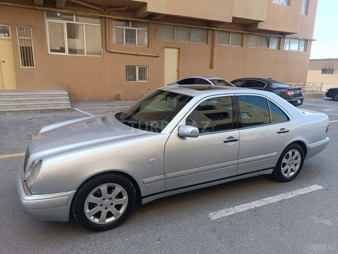 Mercedes E 240 1998, 485,000 km - 2.4 l - Bakı