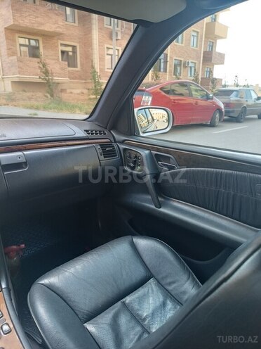 Mercedes E 240 1998, 485,000 km - 2.4 l - Bakı