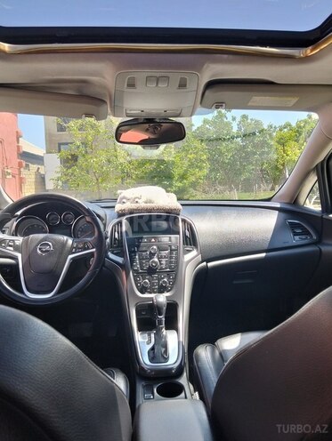 Opel Astra 2011, 152,000 km - 1.6 l - Bakı