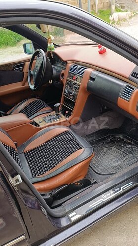Mercedes E 230 1995, 200,000 km - 2.3 l - Masallı