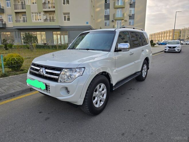 Mitsubishi Pajero 2012, 212,000 km - 3.5 l - Bakı