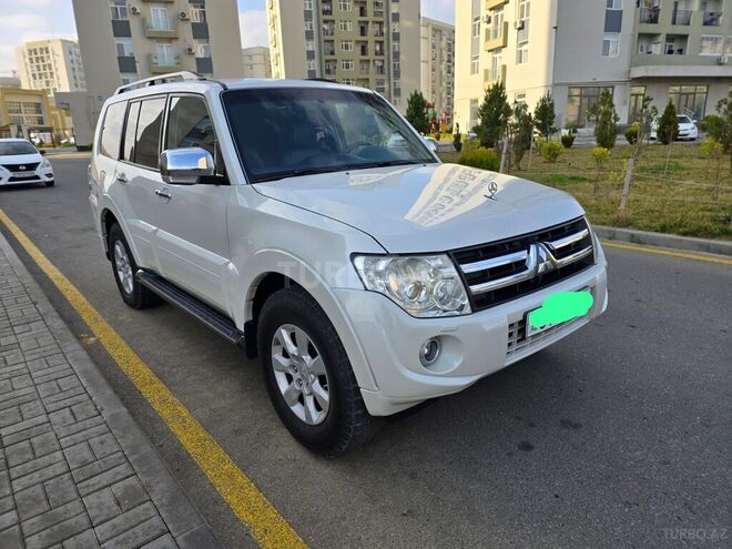 Mitsubishi Pajero 2012, 212,000 km - 3.5 l - Bakı