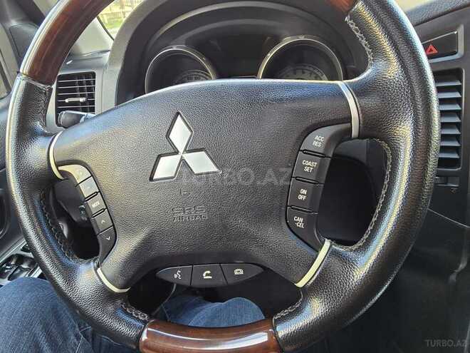 Mitsubishi Pajero 2012, 212,000 km - 3.5 l - Bakı