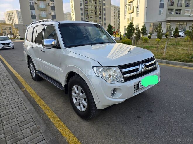 Mitsubishi Pajero 2012, 212,000 km - 3.5 l - Bakı