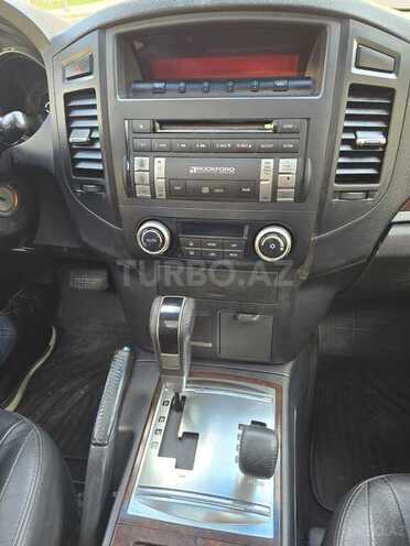 Mitsubishi Pajero 2012, 212,000 km - 3.5 l - Bakı