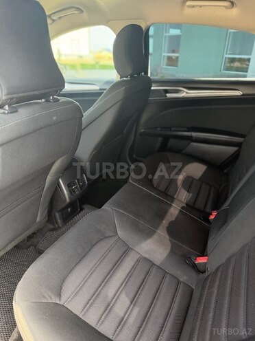 Ford Fusion (North America) 2018, 200 km - 1.5 л - Bakı