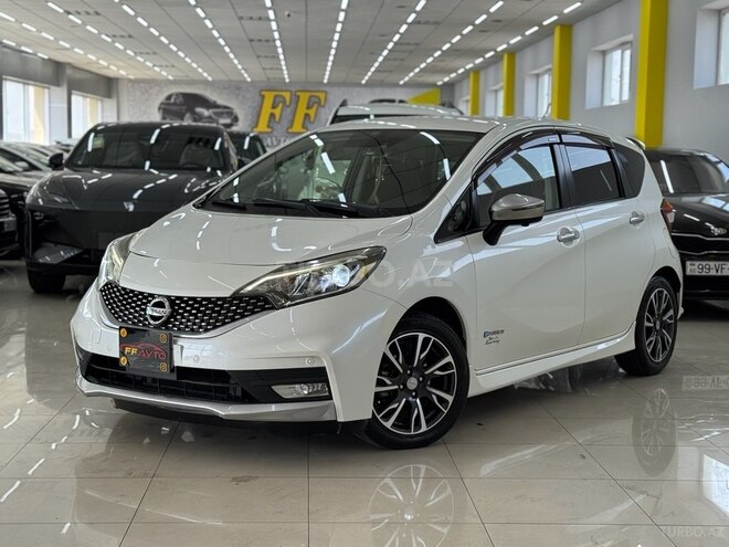 Nissan Note-1