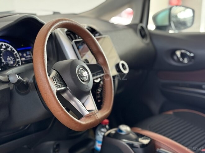 Nissan Note-13