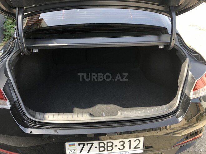 Hyundai Elantra 2022, 52,625 km - 1.6 l - Bakı