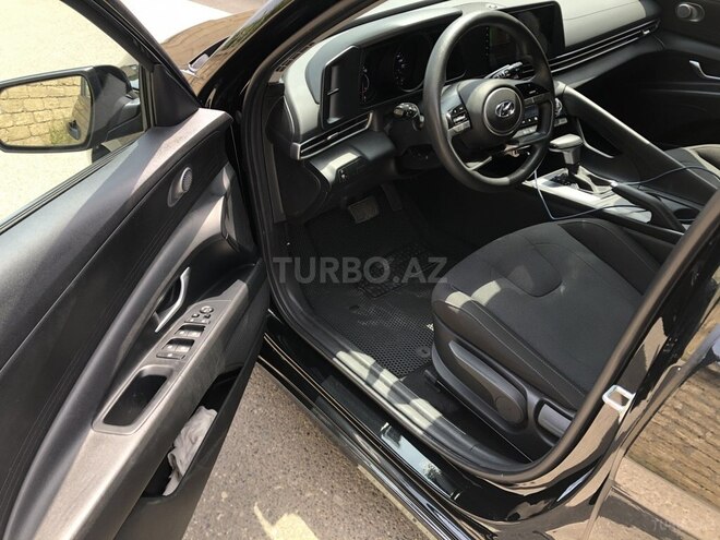 Hyundai Elantra 2022, 52,625 km - 1.6 l - Bakı