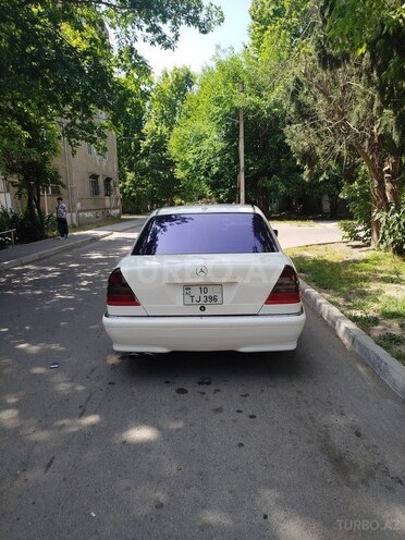 Mercedes C 280 1999, 421,648 km - 2.8 л - Mingəçevir