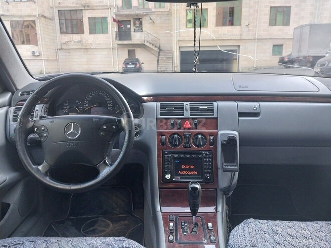 Mercedes E 270 2000, 438,364 km - 2.7 l - Bakı