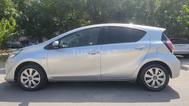 Toyota Aqua 2018, 94,400 km - 1.5 l - Sumqayıt
