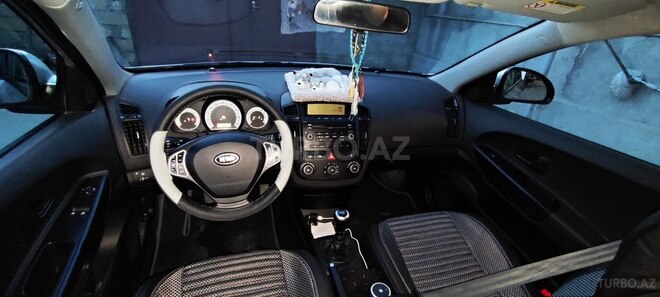 Kia Ceed 2008, 275,000 km - 1.6 л - Bakı