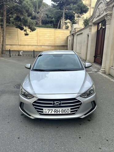 Hyundai Elantra 2017, 150,000 km - 2.0 л - Bakı