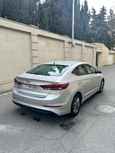 Hyundai Elantra 2017, 150,000 km - 2.0 л - Bakı