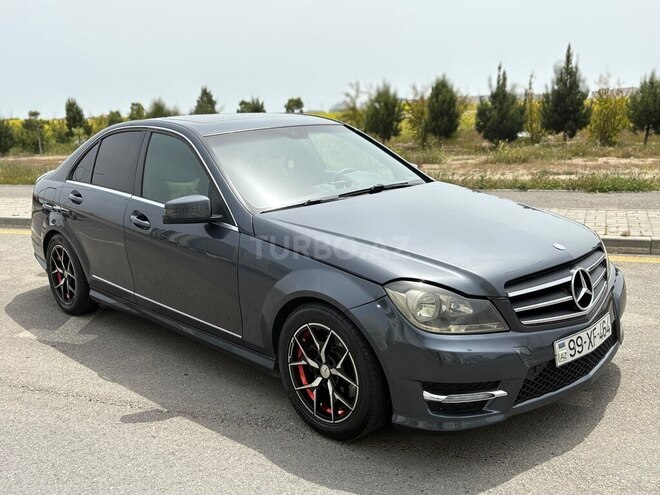 Mercedes C 250 2014, 198,000 km - 1.8 л - Bakı