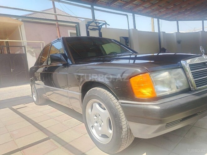Mercedes 190 1991, 252,856 km - 2.0 l - Sumqayıt