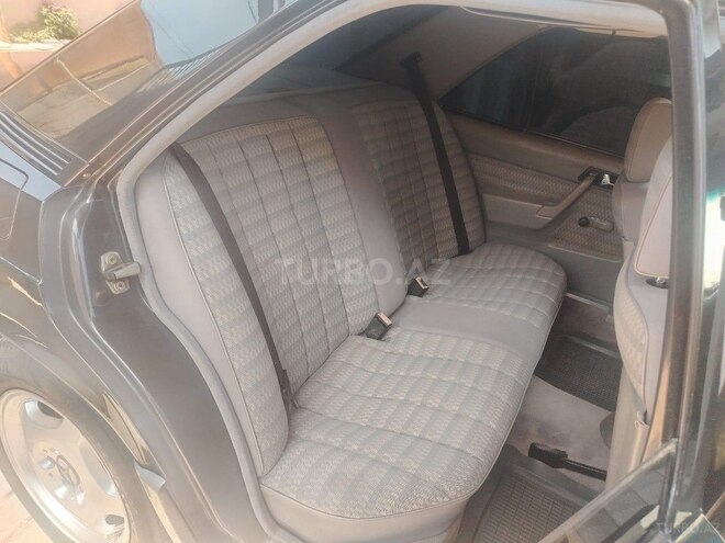 Mercedes 190 1991, 252,856 km - 2.0 l - Sumqayıt