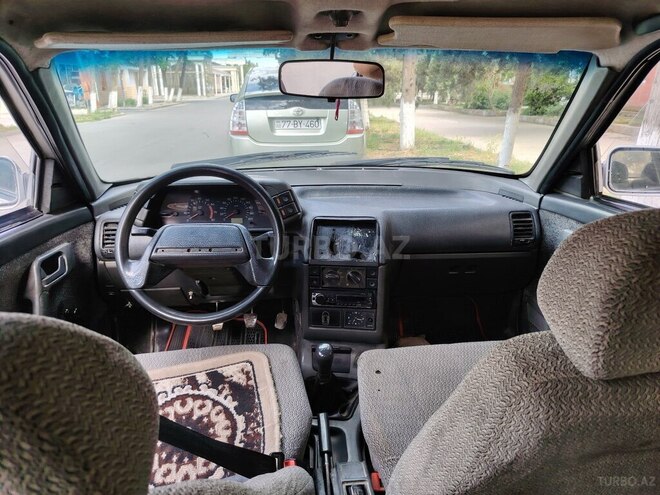 LADA (VAZ) 2110 1998, 352,000 km - 1.6 l - Ucar