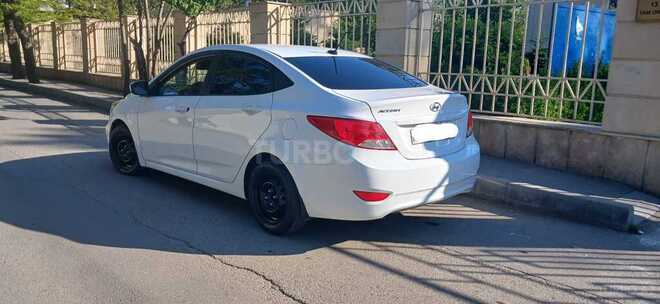 Hyundai Accent 2016, 110,000 km - 1.6 l - Mingəçevir