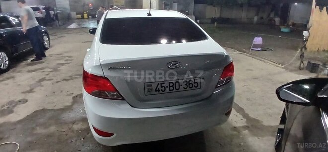Hyundai Accent 2016, 110,000 km - 1.6 l - Mingəçevir