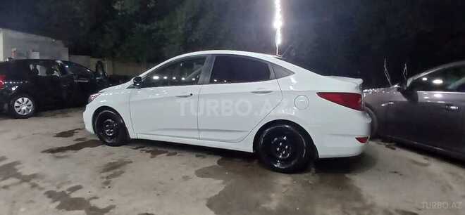 Hyundai Accent 2016, 110,000 km - 1.6 l - Mingəçevir