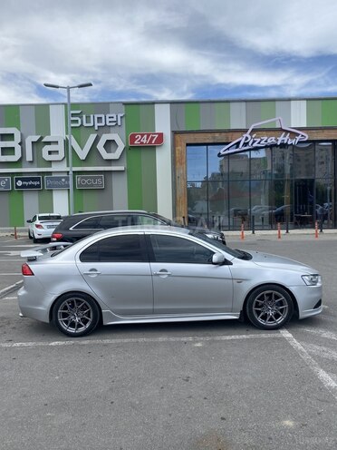 Mitsubishi Lancer 2012, 300,000 km - 1.6 l - Bakı