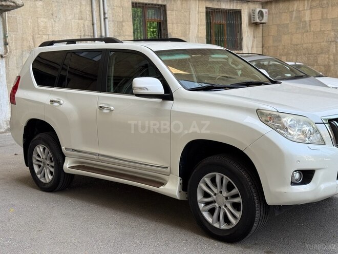 Toyota Land Cruiser Prado 2011, 300,000 km - 2.7 l - Bakı