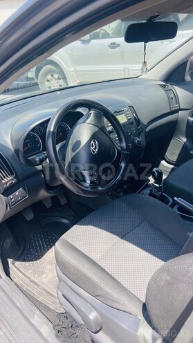 Hyundai i30 2010, 305,125 km - 1.6 л - Sumqayıt