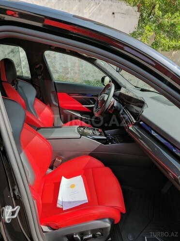 BMW M5 2024, 4,500 km - 4.4 л - Bakı