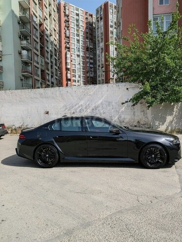 BMW M5 2024, 4,500 km - 4.4 л - Bakı