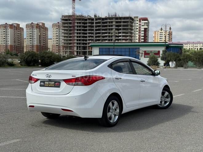 Hyundai Elantra 2013, 231,000 km - 1.6 l - Sumqayıt