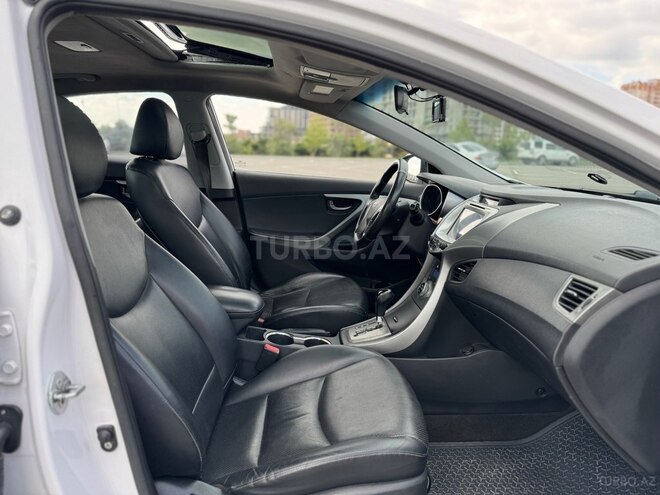 Hyundai Elantra 2013, 231,000 km - 1.6 l - Sumqayıt